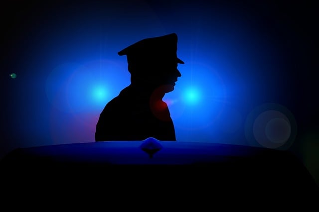 **"Symfonia światła i snu: Jak tanie oświetlenie z funkcją 'Red Shift' poprawia jakość snu i samopoczucie domowników?"** - 1 2025