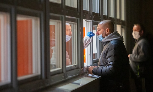 **Jak bezpiecznie testować żel ognioodporny w warunkach zbliżonych do rzeczywistych?** - 5 2025