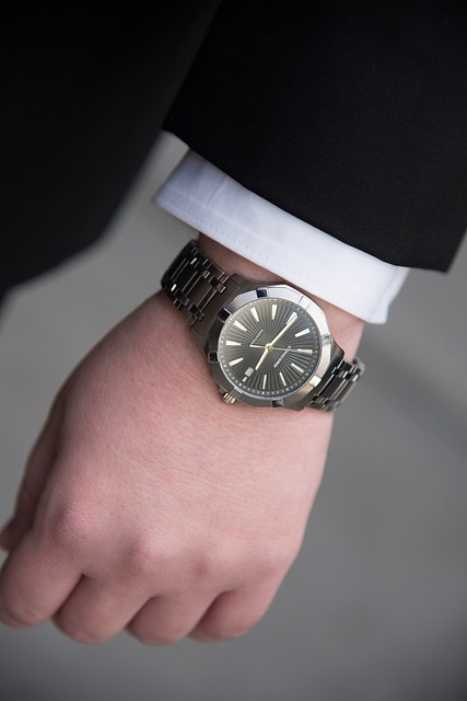 Zegarki Premium: Symbol Luksusu i Elegancji - 1 2025